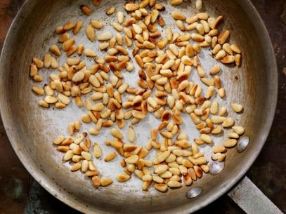 how do you roast pine nuts