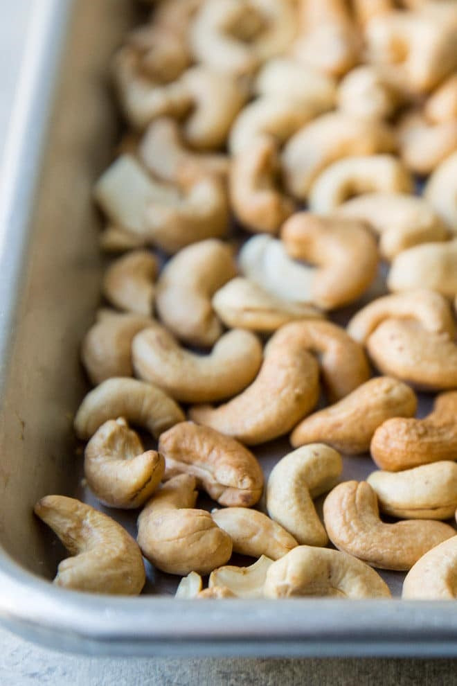 how to roast cashew nuts without oven